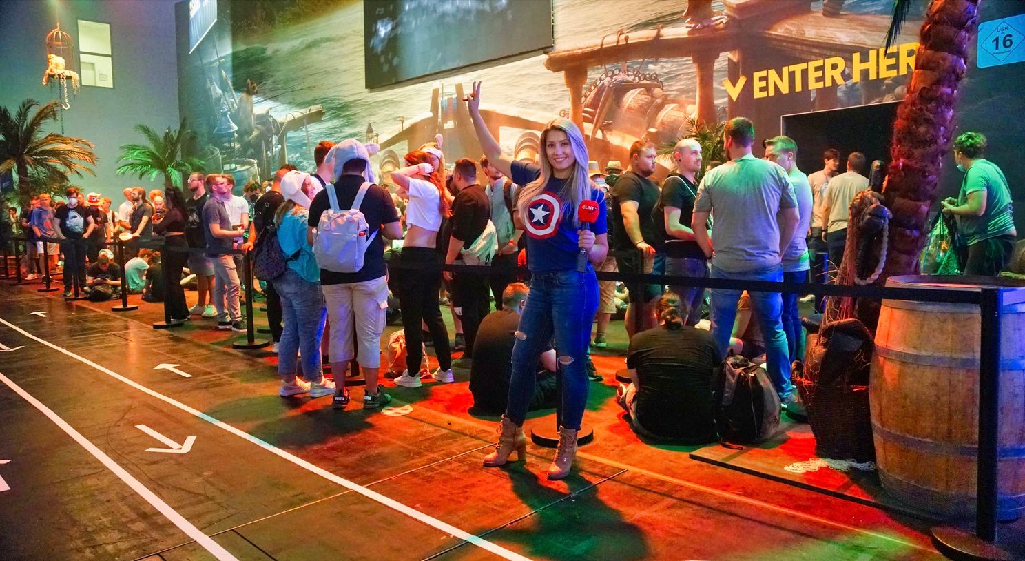 Clint TV: de prachtige Sasha geeft je een rondleiding op Gamescom, de grootste gamingbeurs ter wereld