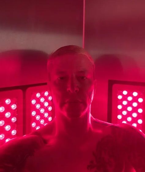 Leon geeft maar liefst 1.700 euro per maand uit in een poging langer te leven via 'biohacking'