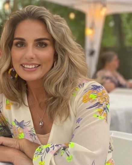 Love Story - Rachel (48) en Alex (25) zijn een koppel, maar mensen denken dat ze moeder en zoon zijn
