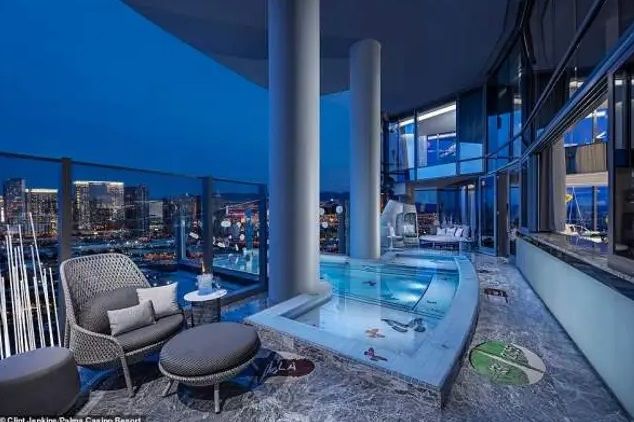 Binnenkijken in de duurste hotelkamer ter wereld, die 100.000 euro per nacht kost