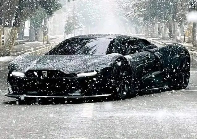 Taliban onthult eigen supercar aangedreven door Toyota Corolla-motor, waar vijf jaar aan gewerkt is