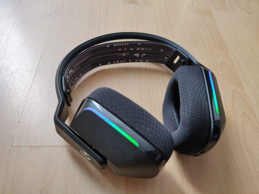 Review Logitech G733 Lightspeed – Nauwkeurige audiohelderheid voor de kleurrijke gamer