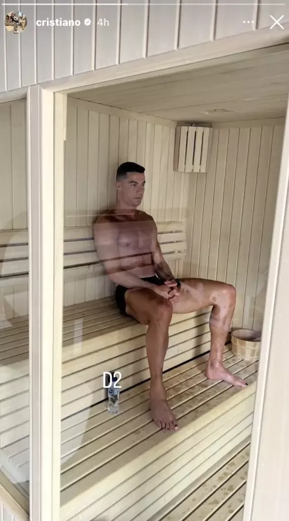 Waarom Cristiano Ronaldo en MMA-vechters hun teennagels zwart lakken