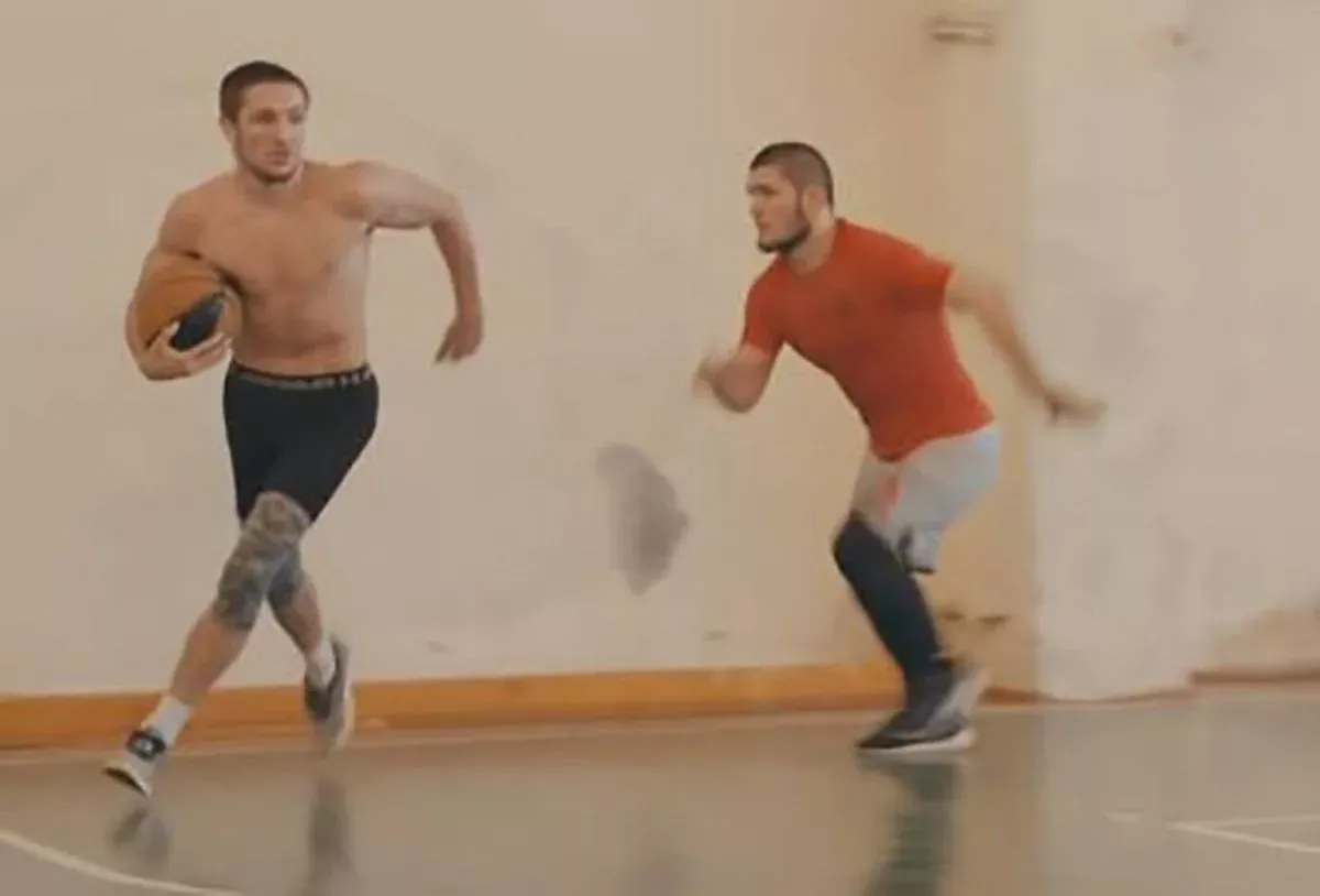 Wrestleball - ook wel 'moordbasket' genoemd - is een van de meest gewelddadige sporten ter wereld