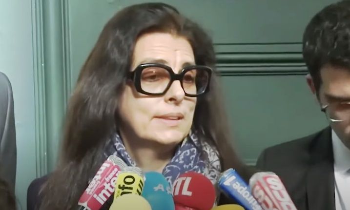 Dit is de rijkste vrouw ter wereld. Wat ze alleen al dit jaar verdiende, is waanzinnig