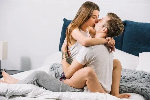 Mannen houden het gemiddeld amper 5 minuten vol in bed. Met deze 6 supertips doe je het beter