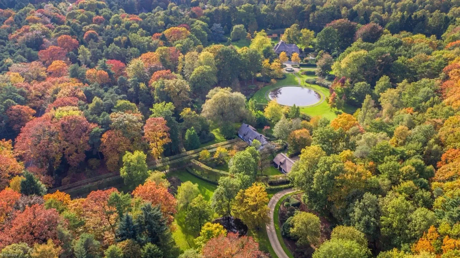 Deze villa staat te koop voor € 10.500.000 en is één van de duurste huizen in Vlaanderen