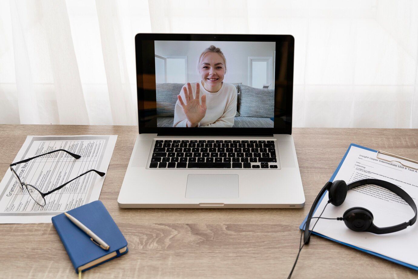 HR-expert geeft waardevolle tips over wat je absoluut niet mag doen tijdens een online sollicitatiegesprek