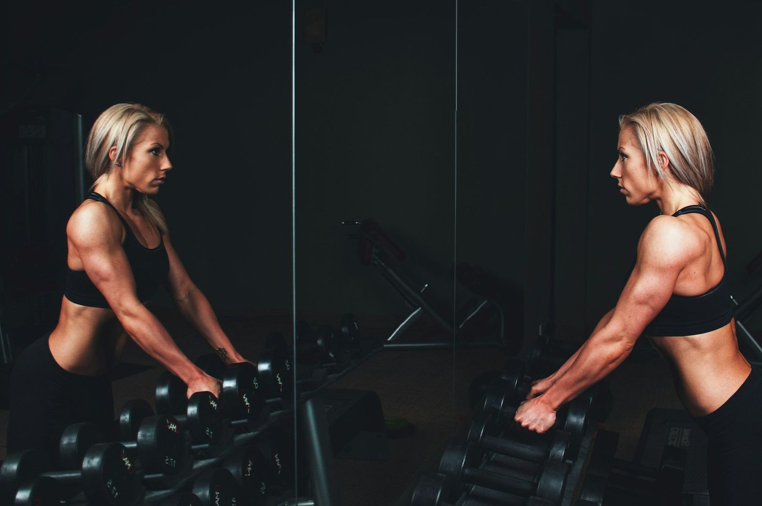 De 5 slechtste fitnesstips die je nooit moet opvolgen, volgens een sportcoach