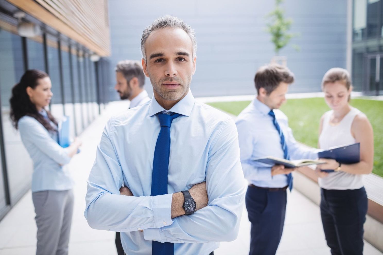 Dit is het loon van topmanagers bij grote Vlaamse bedrijven: "Mooie verloning, maar soms 15 uur per dag werken"