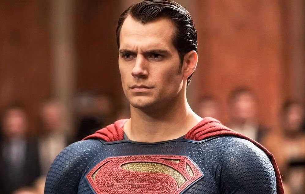 Waarom Henry Cavill stopte als Superman, nu nieuwe Clark Kent wordt onthuld in trailer van 'Superman: Legacy'