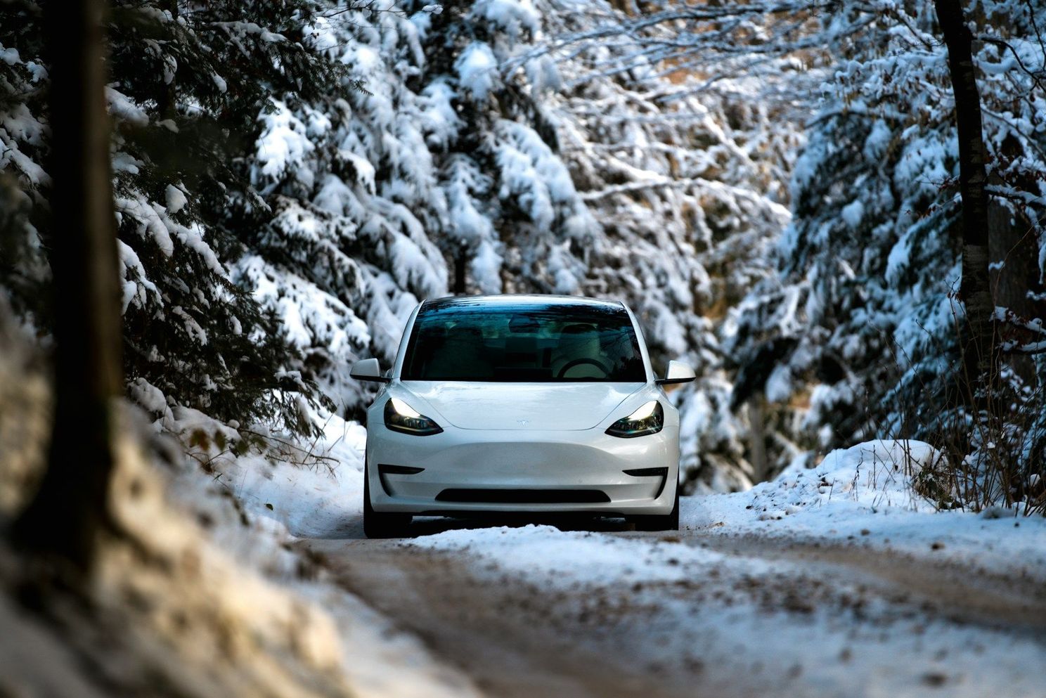 Een elektrische auto heeft in de winter dit ene grote nadeel: "Veel mensen houden er geen rekening mee"