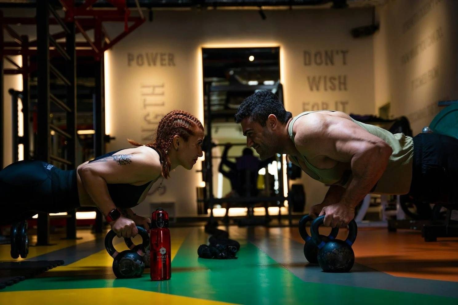 Hoelang moet krachttraining duren als je optimale spiergroei wil? "Je kan altijd een timer zetten"