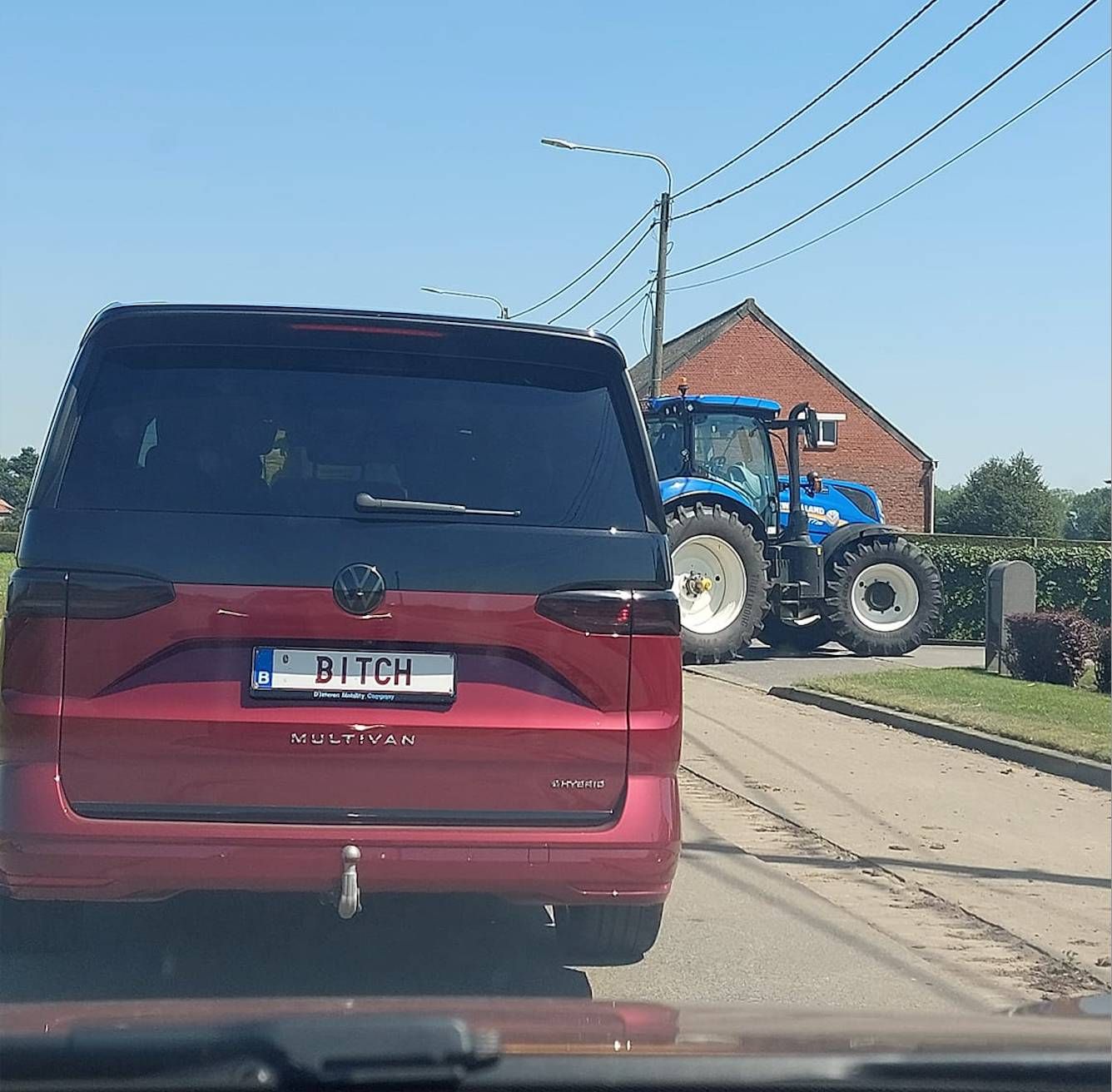 Vlaming zorgt voor verbaasde blikken met de nummerplaat op zijn Volkswagen: "Mijn ex wil ze terug"