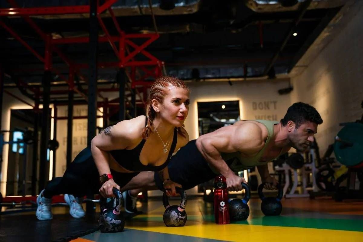 Hoelang moet krachttraining duren voor optimale spiergroei? "Je kan altijd een timer zetten"