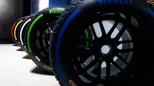 Pirelli wil Formule 1 spannender maken met verrassende bandentactiek: "Moet minder voorspelbaar worden"