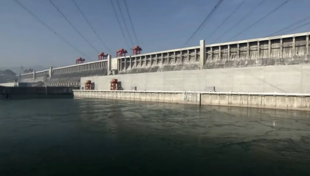 NASA onthult: Chinese dam vertraagt de rotatie van de aarde en verlengt de dagen