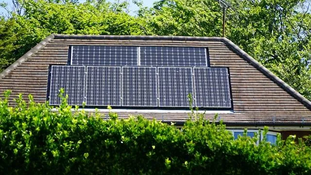 Betaalbare thuisbatterij kan zonne-energie eindelijk winstgevend maken: "Beter dan Tesla’s Powerwall"