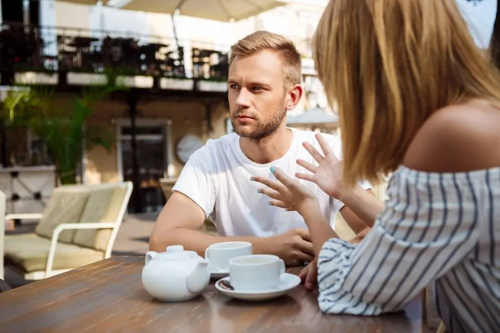 Spreekt je partner deze zes woorden uit, dan zit je volgens experts met een dik probleem