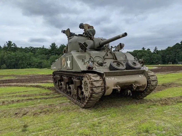 NAVO legt norm voor defensie-uitgaven op 5%: dit is de jaarlijkse kost daarvan voor Belgisch gezin