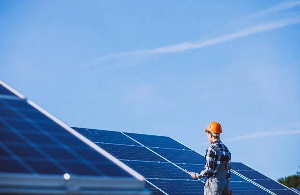 Dit zijn 6 veelgemaakte fouten met zonnepanelen: "Die gedachte is compleet verkeerd"
