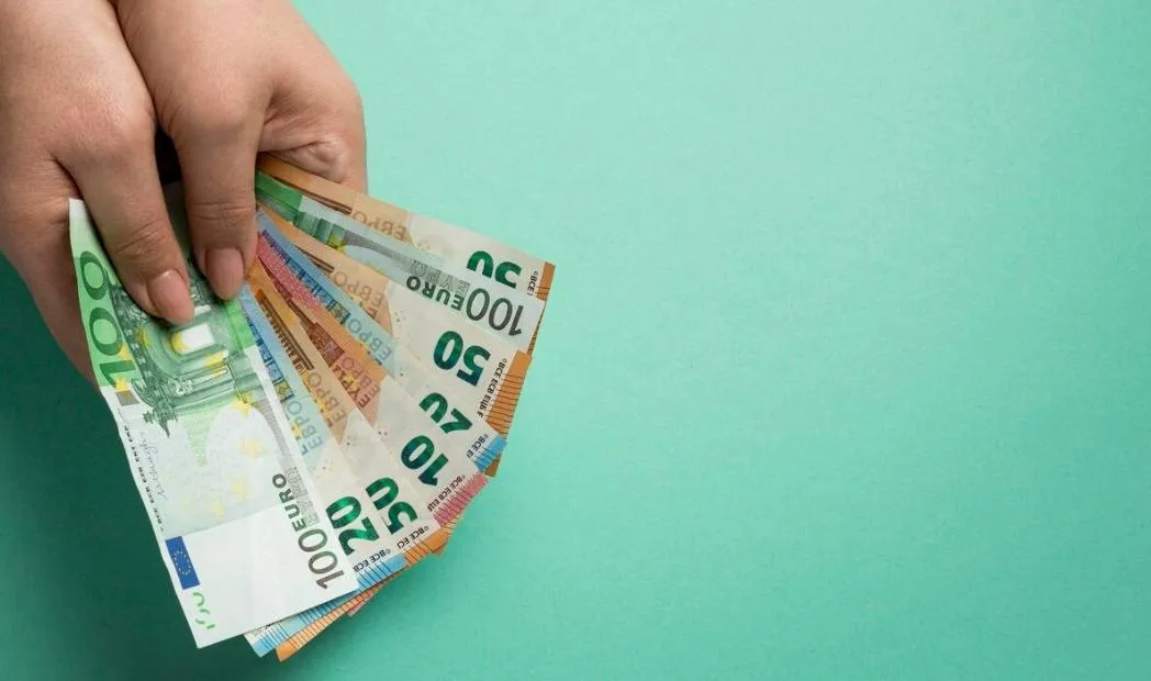 Zoveel spaargeld zou jij als Belg eigenlijk moeten hebben: "Verschil tussen gemoedsrust en stress"