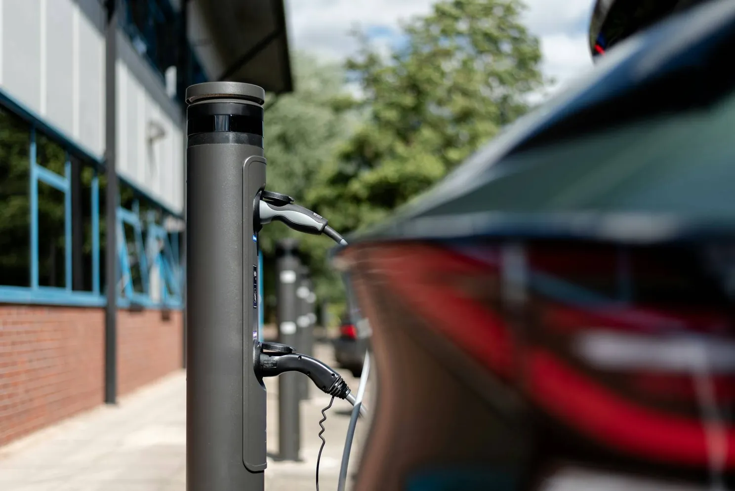 Waarom jij sneller dan je denkt een elektrische auto zult bezitten: dit zijn de feiten die je moet kennen