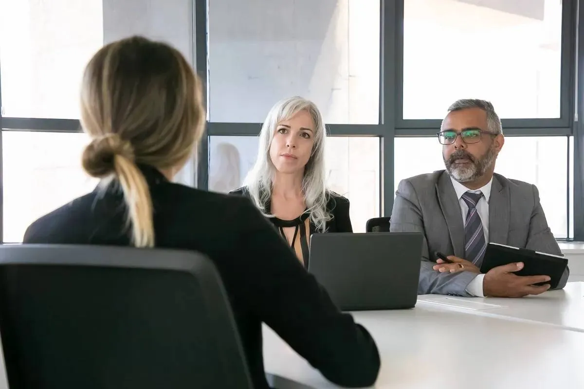 Deze fatale fout mag je nooit maken tijdens een sollicitatiegesprek: "Recruiters hebben er een hekel aan"