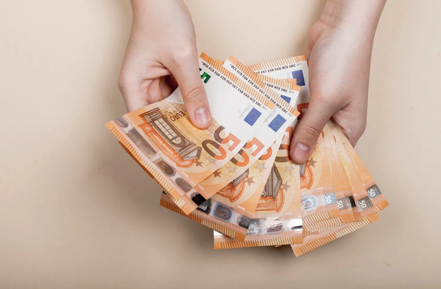 Dit is het pensioen dat de gemiddelde Vlaming maandelijks ontvangt in 2025: "De kloof blijft gigantisch!"