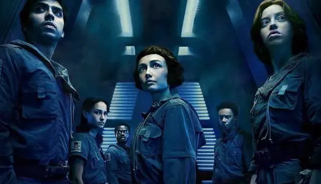 AI-experts waarschuwen: angstaanjagende toekomst uit populaire Disney+ horrorserie zou snel werkelijkheid kunnen worden!