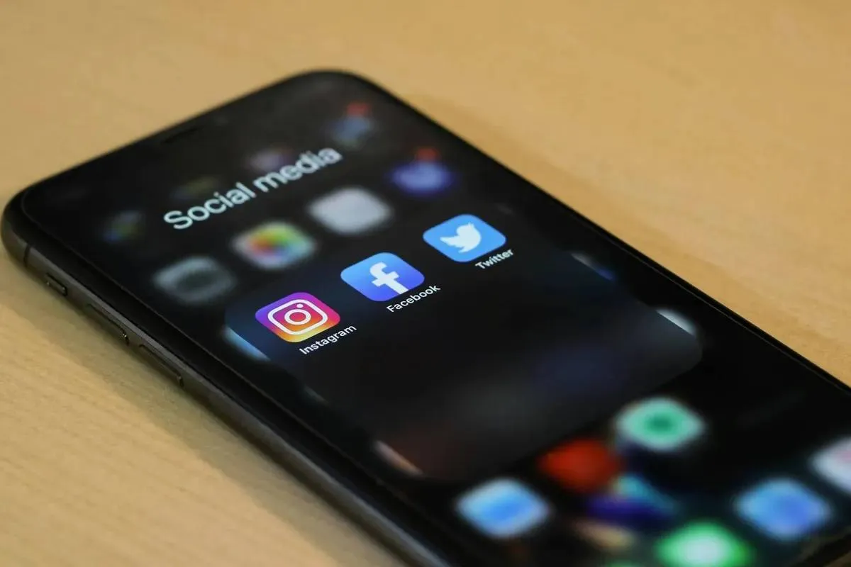 Schokkend simpel: via deze twee Instagram-instellingen kun je een vreemdgaande partner betrappen