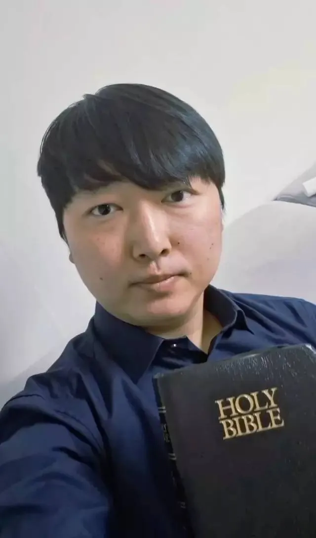 Man met het hoogste IQ ter wereld doet verrassende uitspraak over de evolutie van AI: "Dat gaat nooit gebeuren!"