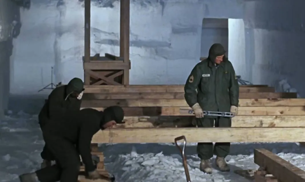 Schermopname_12-1-2026_102517_www.youtube.com