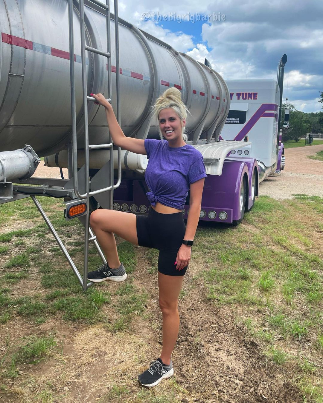 The Big Rig Barbie; vrachtwagens besturen is kinderspel voor deze babe!