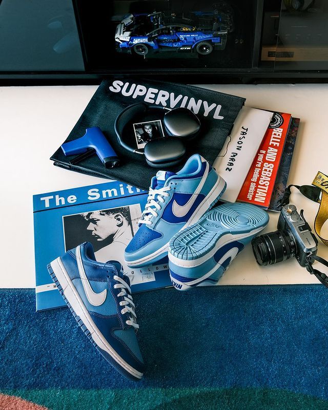 Bruce Hatoo is met zijn kleurrijke kiekjes de sneakerking van social media!