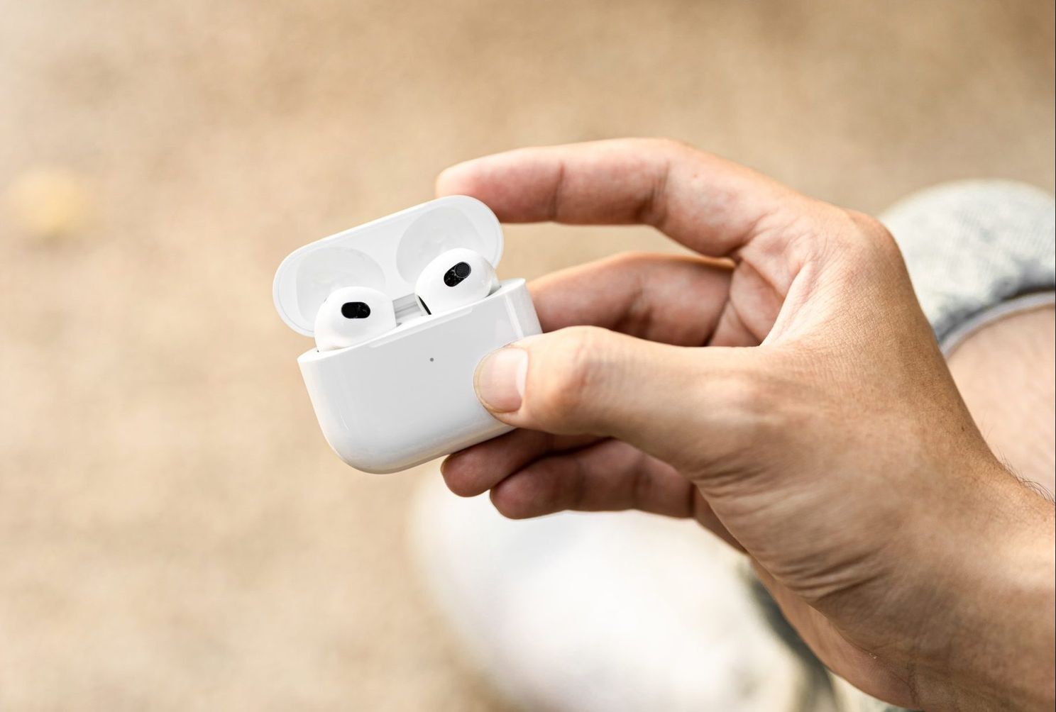 Neppe AirPods herkennen: zo spot je de nepperds!