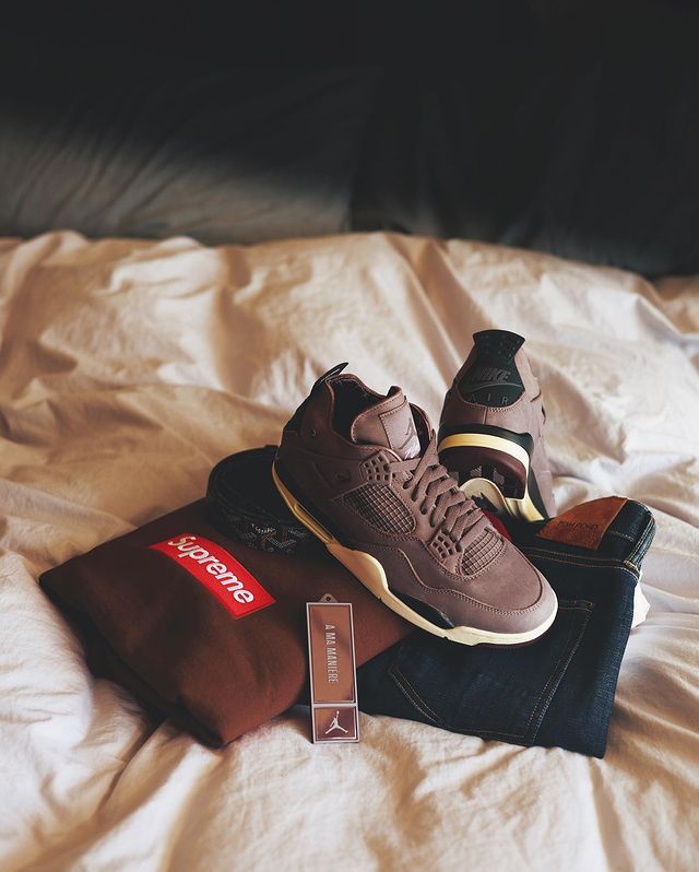 Bruce Hatoo is met zijn kleurrijke kiekjes de sneakerking van social media!