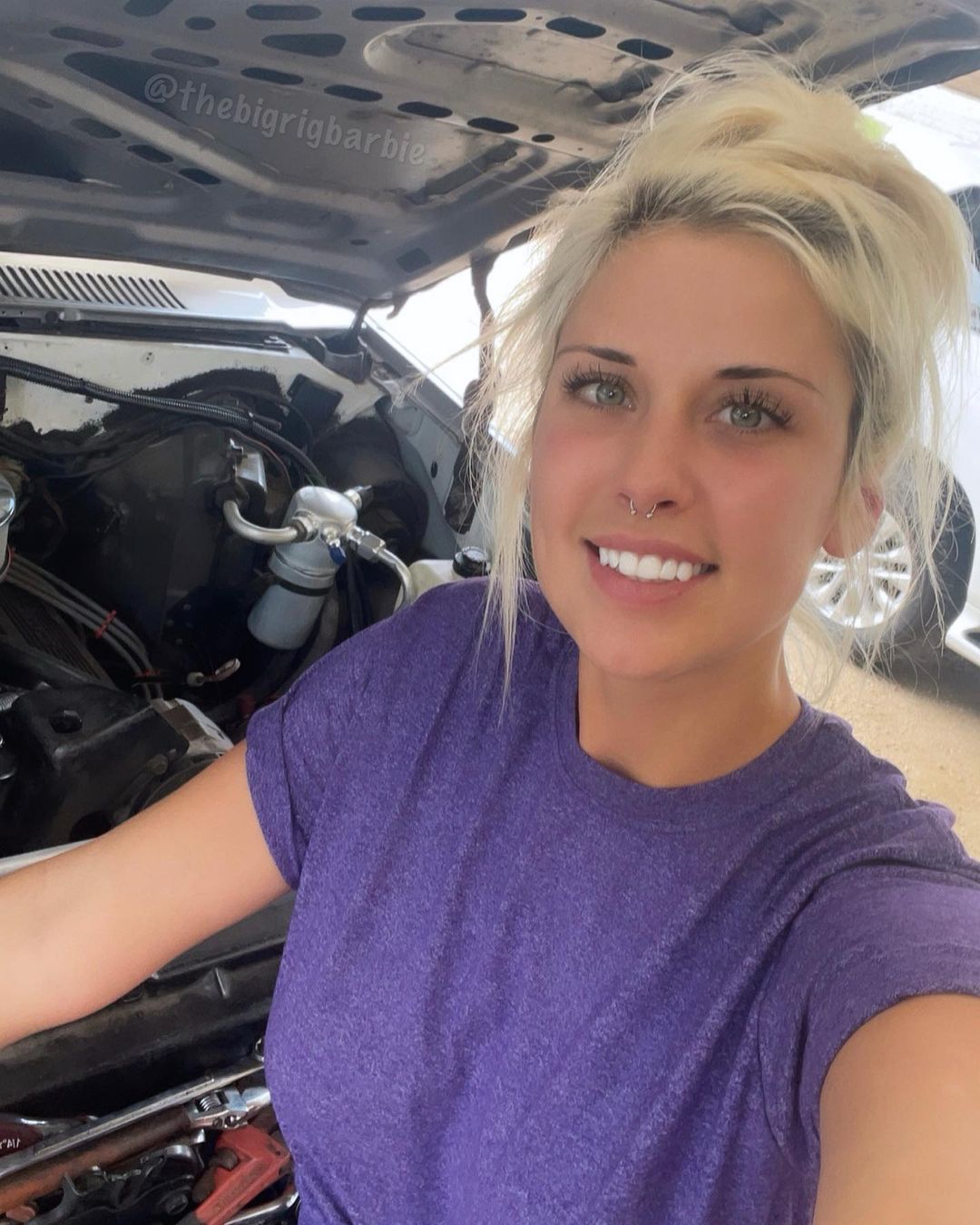 The Big Rig Barbie; vrachtwagens besturen is kinderspel voor deze babe!