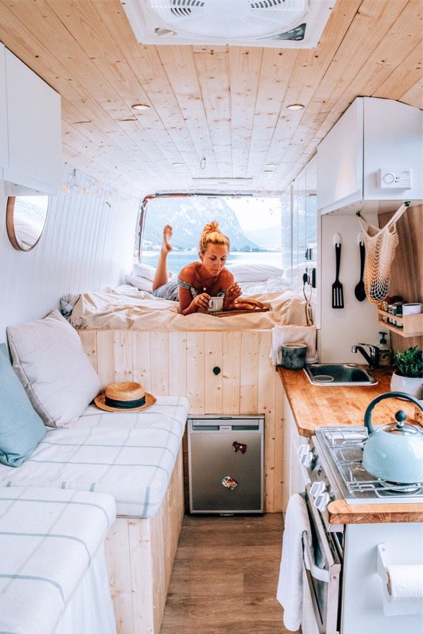 Met deze stoere campers, trucks en omgebouwde bussen zou je graag de wereld rond willen trekken