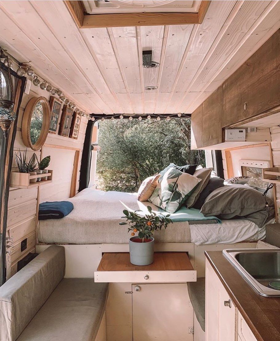 Met deze stoere campers, trucks en omgebouwde bussen zou je graag de wereld rond willen trekken