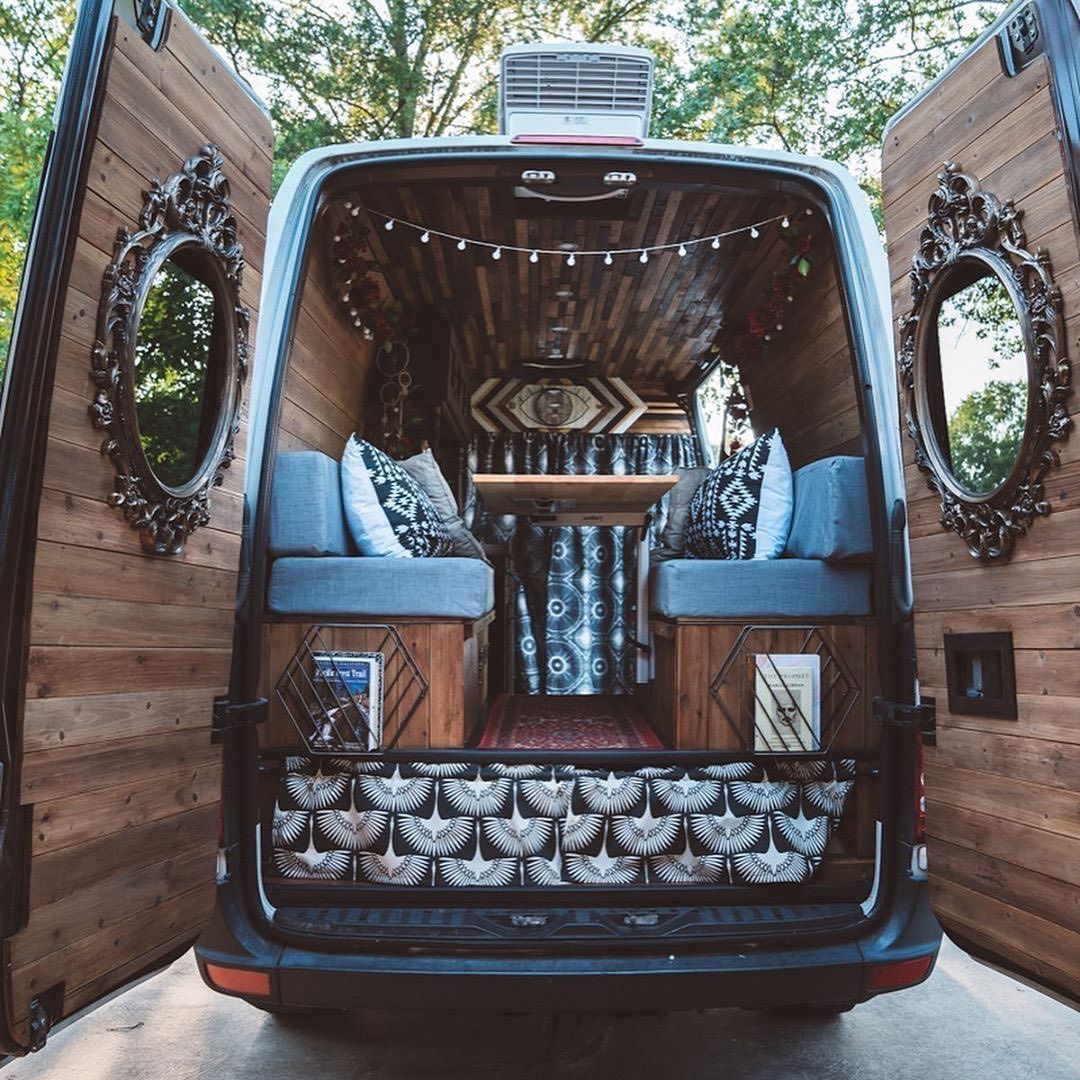 Met deze stoere campers, trucks en omgebouwde bussen zou je graag de wereld rond willen trekken