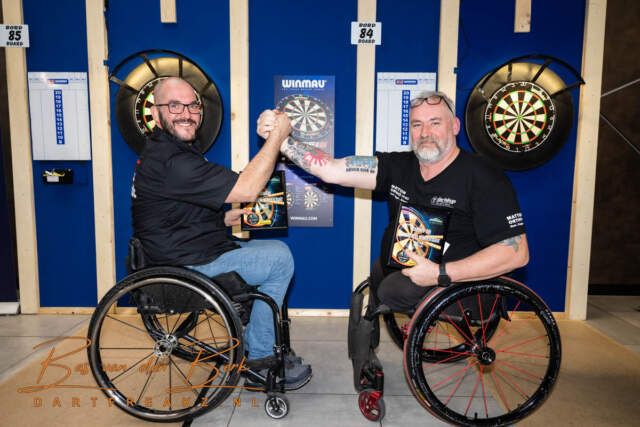 Meulenkamp en Vannieuwenhoven winnen Sevenum Darts Festival