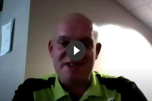 Van Gerwen haalt uit naar 'Engnek' Rob Cross met 'domme gelach'