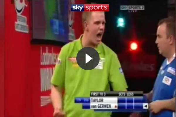 VIDEO: Eerste WK-duel tussen Van Gerwen en Taylor 14 jaar geleden