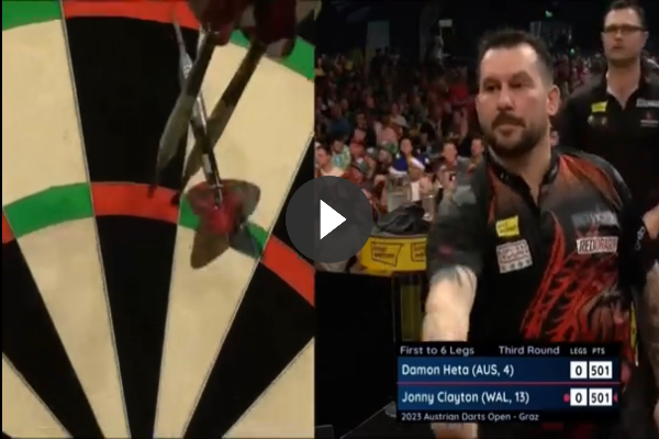VIDEO: Jonny Clayton mag aanleggen voor bizarre 9-darter zoals nog nooit gezien