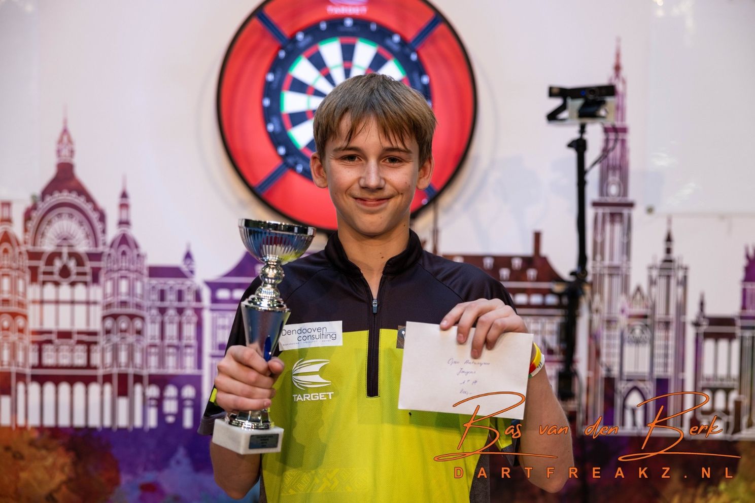 Plaisier, Hedman en Belgen Van Belle en Van Damme behoren tot winnaars op WDF Target Open Antwerpen 2023