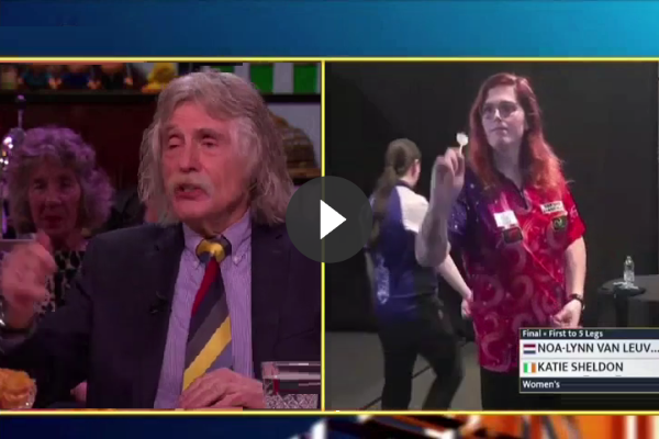 VIDEO: Johan Derksen spreekt zich uit over de huidige situatie bij Nederlands dartsteam