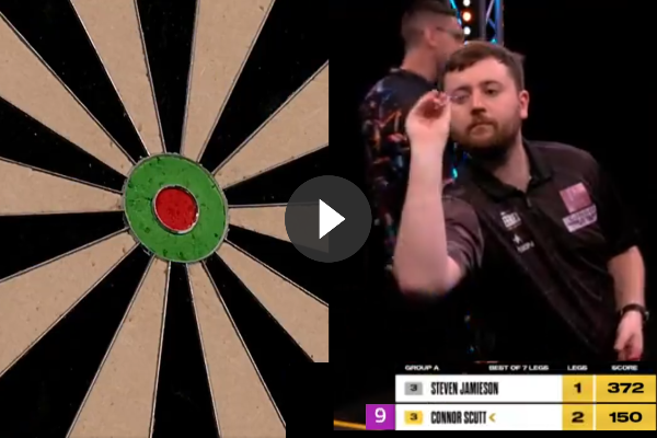 VIDEO: Connor Scutt kiest voor meest bizarre route voor een 9-darter ooit