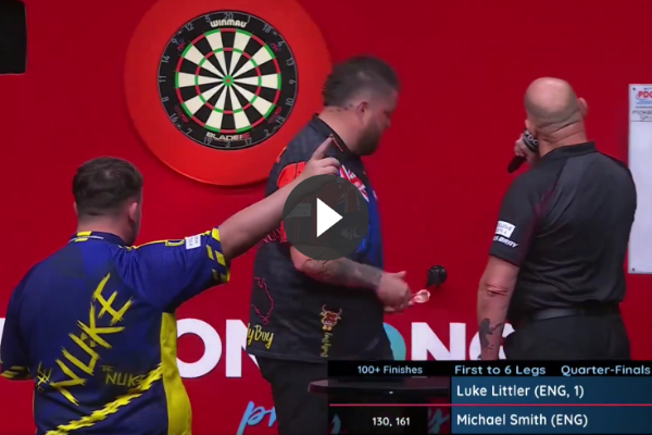 Luke Littler legt aan voor een 9-darter in Australië maar toen gebeurde dit