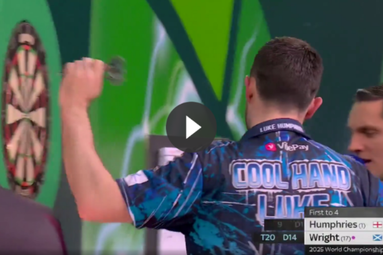 Beelden van veelbesproken moment Luke Humphries in slotfase tegen Peter Wright